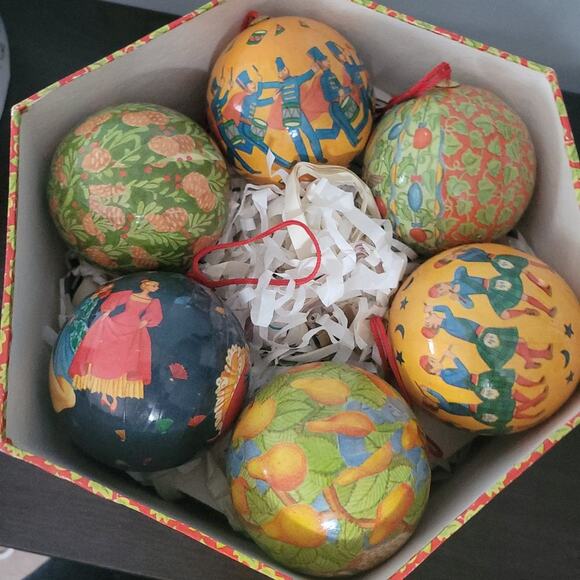Vintage 12 Days Of Christmas Boxed Ornaments Hand Painted Paper Mache
